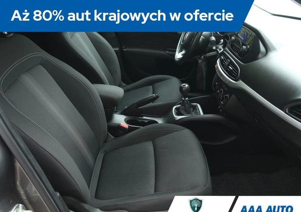 Fiat Tipo cena 50000 przebieg: 77966, rok produkcji 2018 z Kęty małe 191